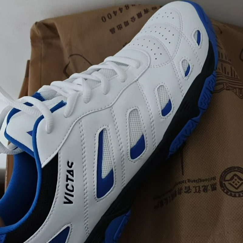 Nuove Scarpe da Tennis da Tavo - Badminton Shoes Men recensione e prezzo
