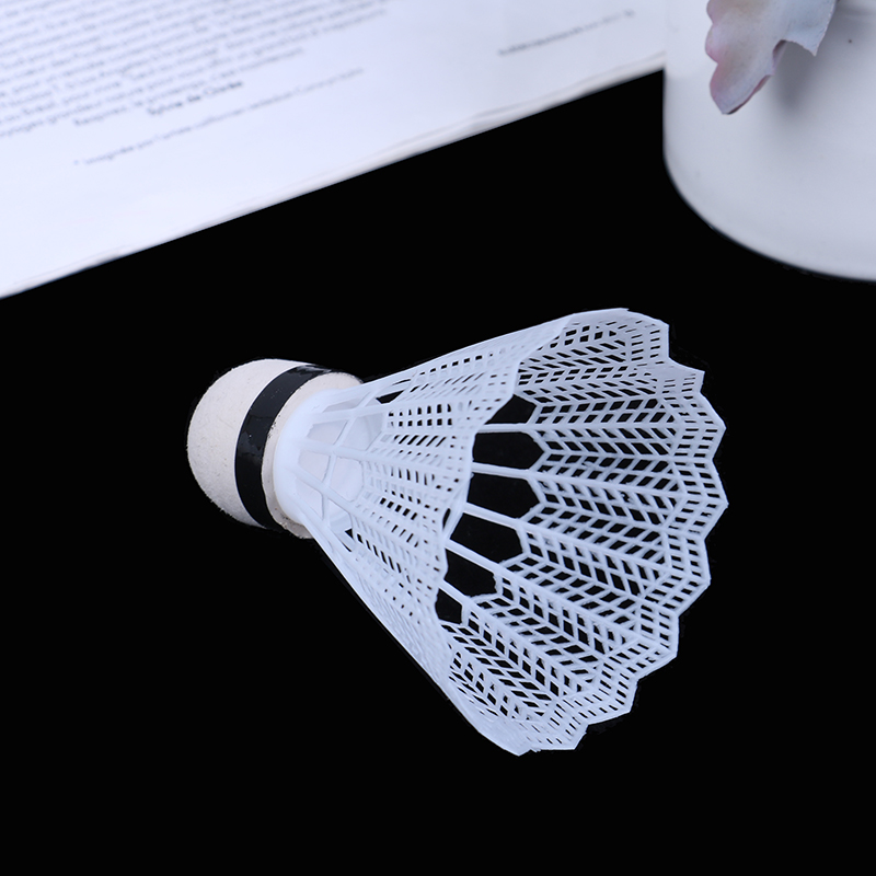Volano da Badminton in plastic - Feather Shuttlecock recensione e prezzo