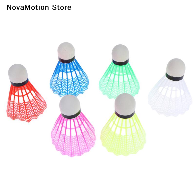 [NM] Confezione da 6/12 Pezzi  - Badminton Shuttlecock recensione e prezzo