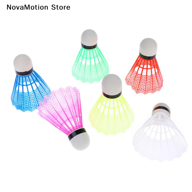[NM] Confezione da 6/12 Pezzi  - Badminton Shuttlecock recensione e prezzo